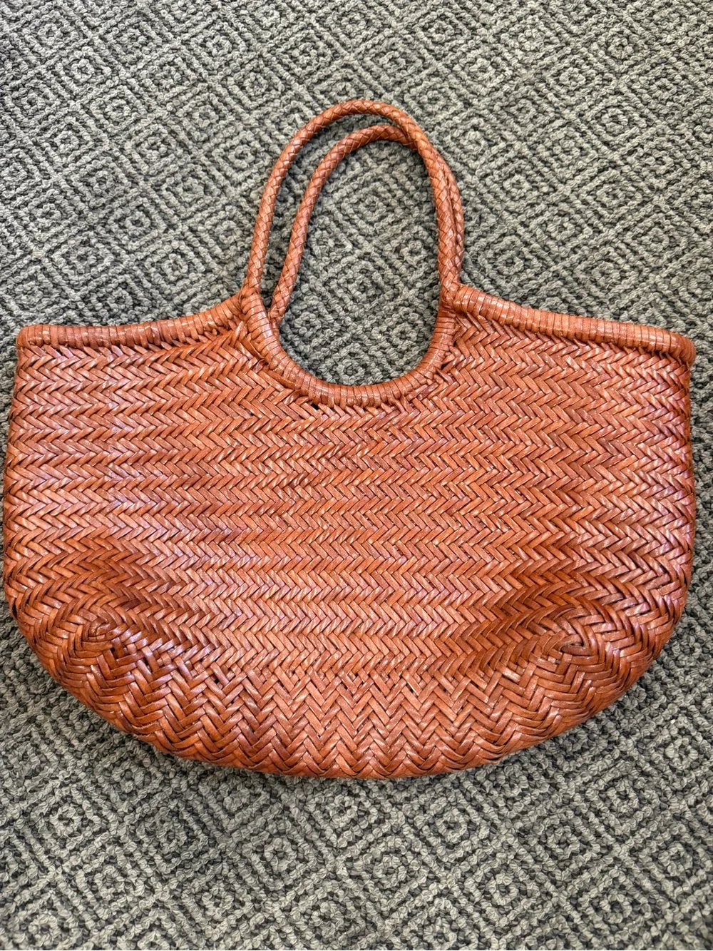 Dragon Diffusion Nantucket Large woven Straw Tote Bag Cognac Brown - Women Bags